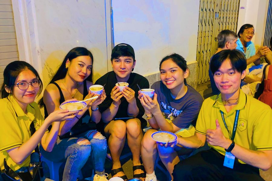 Saigon Sightseeing & Food By Night  (Private Tour – Motorbike)