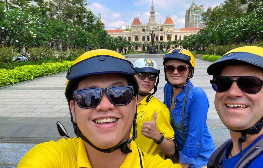 Saigon Sightseeing By Day (Private Tour – Motorbike)