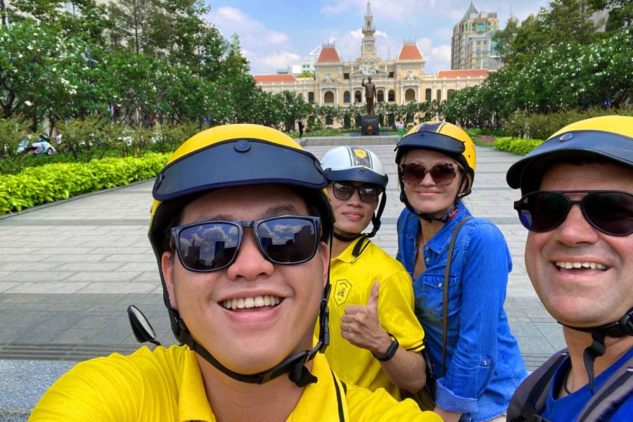 Saigon Sightseeing By Day (Private Tour – Motorbike)