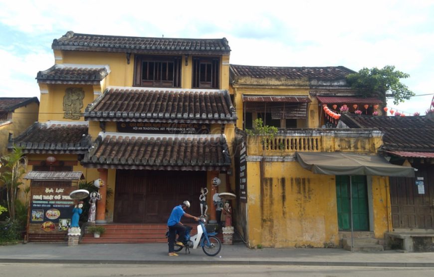Hoi An City Tour – Boat Ride – Release Flower Lantern