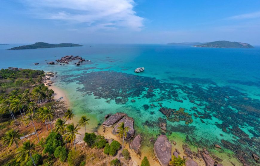 SNORKELING 3 ISLANDS BY BOAT Xuong island (or Buom Island) – Gam Ghi island – May Rut Trong island