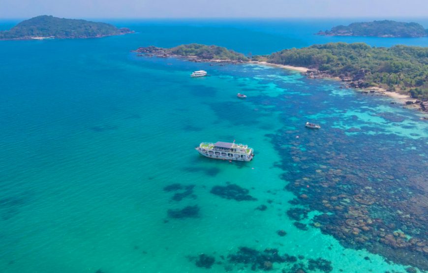 FISHING & SNORKELING 2 ISLANDS BY BOAT Xuong island (or Gam Ghi Island) and May Rut Trong island