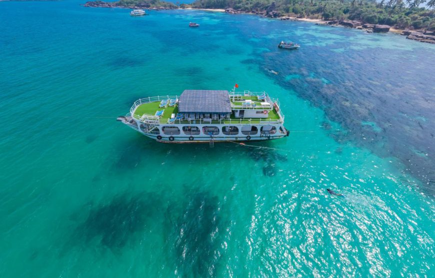 SNORKELING 3 ISLANDS BY BOAT Xuong island (or Buom Island) – Gam Ghi island – May Rut Trong island