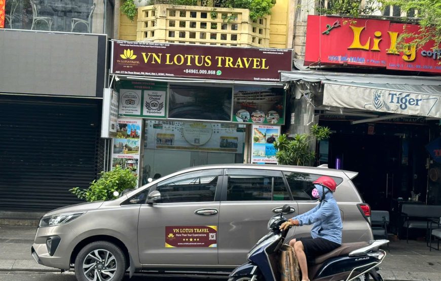 7 seater car – Tan Son Nhat airport pick-up and drop-off service